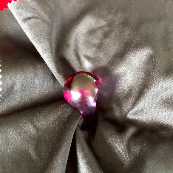 Lalique Crystal Caboshon ring (fuschia) - Picture 1 of 5